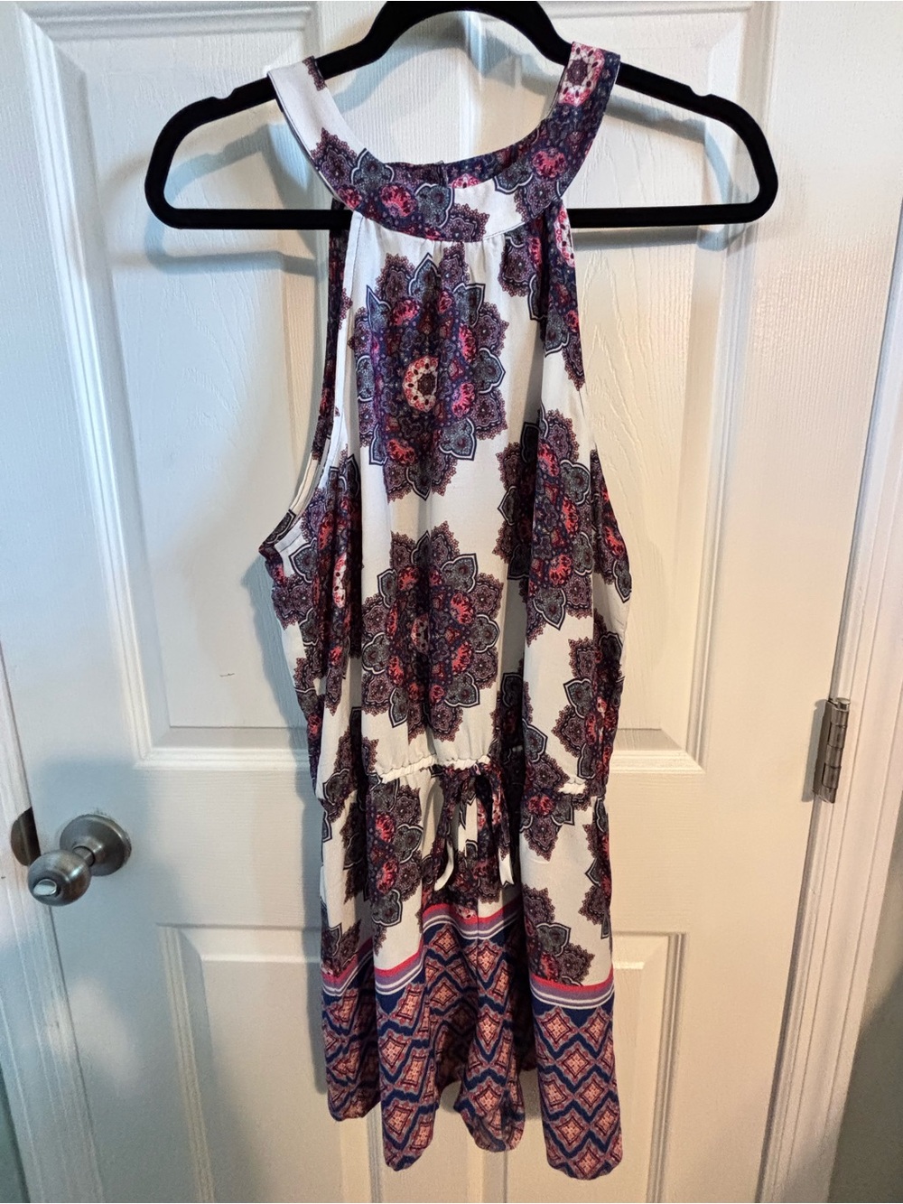 😍BeBop Sleeveless White Floral Halter Romper Size XL